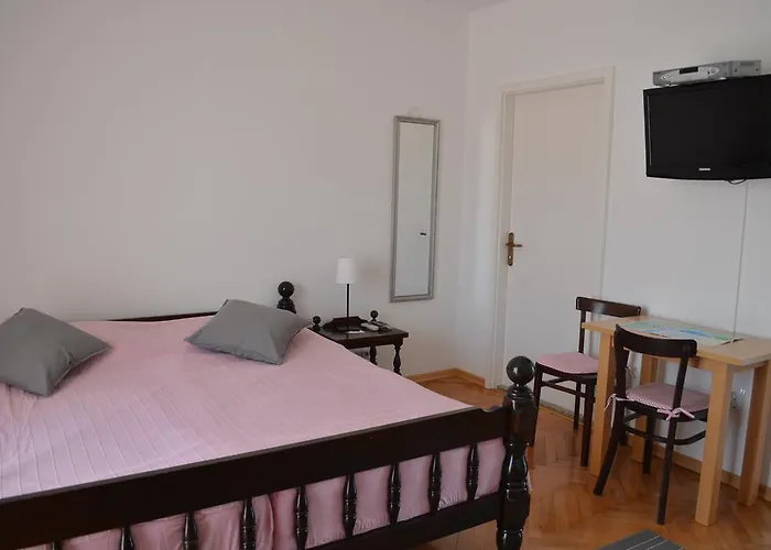 Apartments Mili
